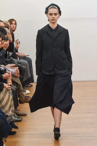 Look 1